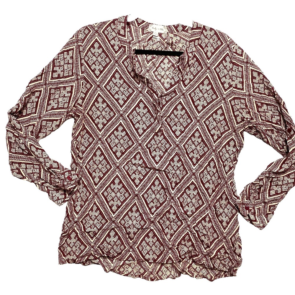 Bailey and Chloe Shirt Womens Large Red Roll Tab Sleeve Boho Top Geometric Top